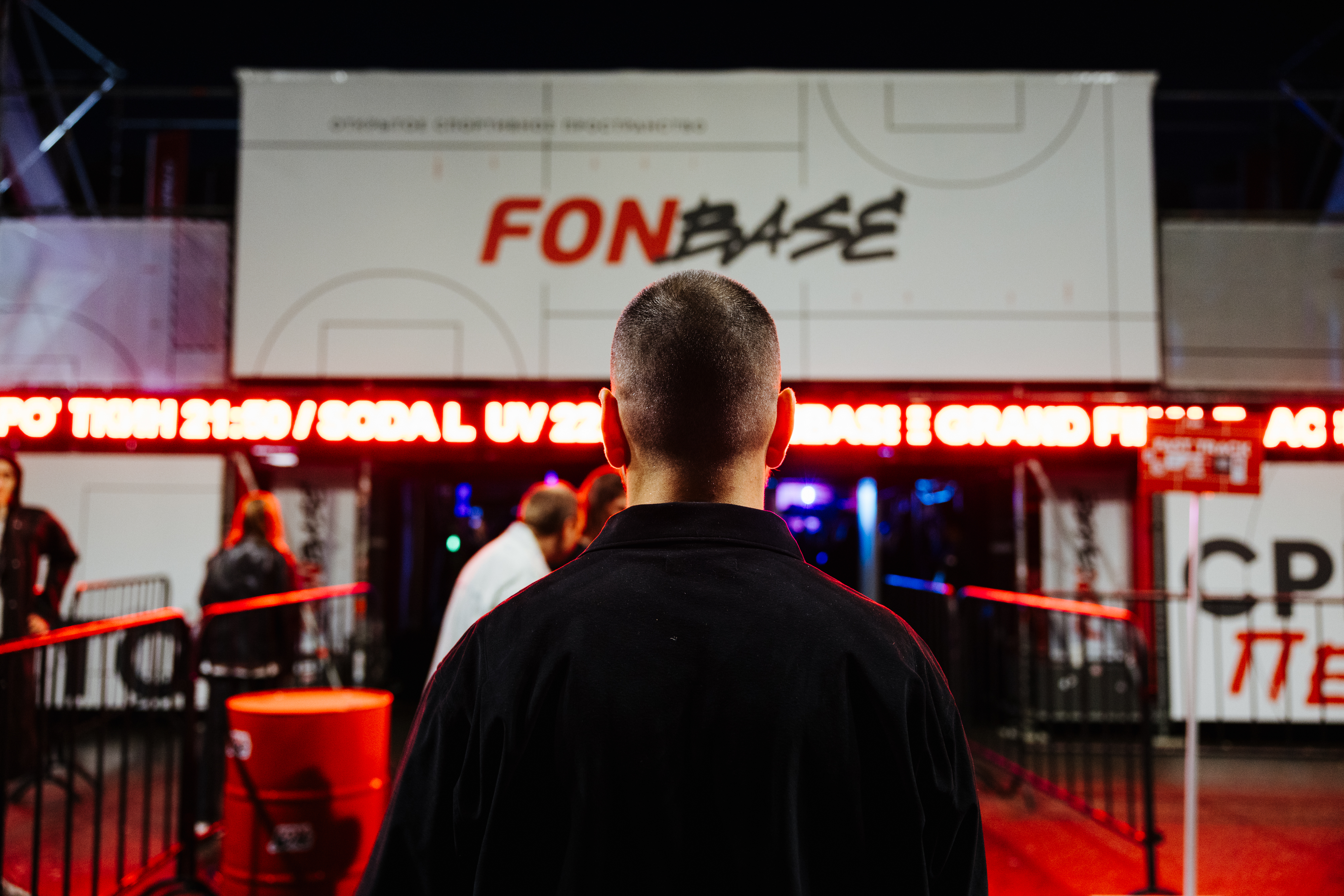 Как прошел GRAND FINALE на FONBASE: премьера арт-объектов от Cozek ...